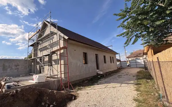 Eladó új építésű családi ház, Újhartyán 4 szoba 99 m² 89.9 M Ft