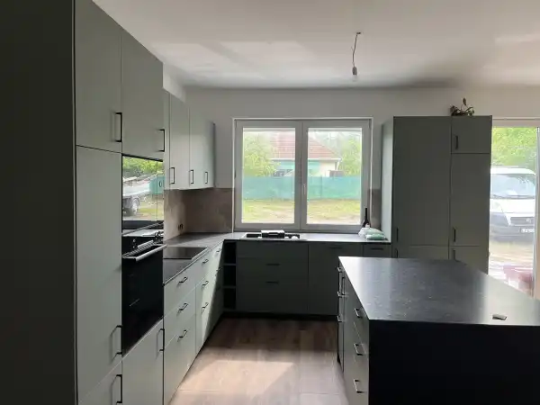 Eladó új építésű családi ház, Veresegyház 4 szoba 110 m² 110 M Ft