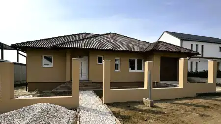 eladó új építésű családi ház, Veresegyház