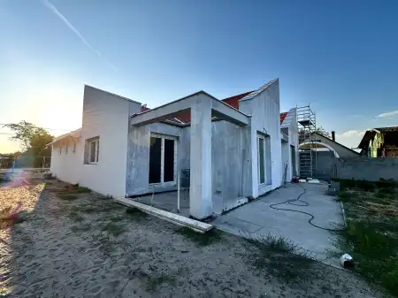 eladó új építésű ikerház, Mórahalom