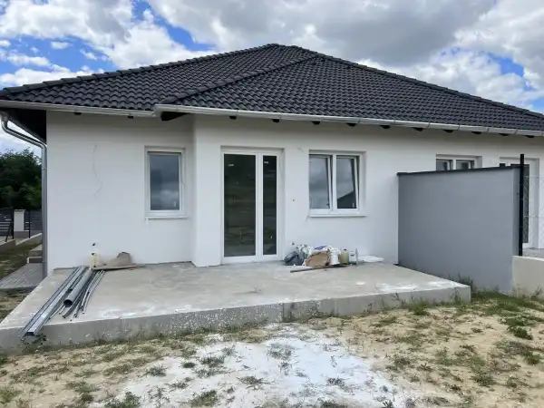 Eladó új építésű ikerház, Őrbottyán 4 szoba 101 m² 74.5 M Ft