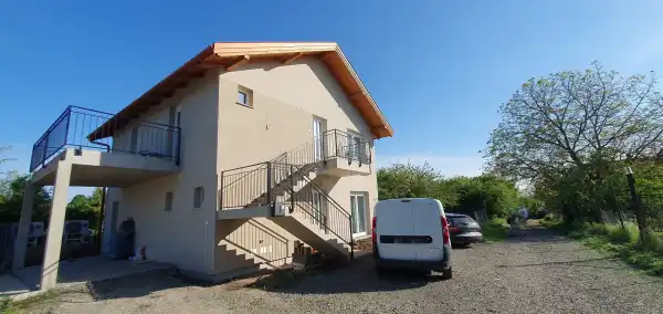 Eladó új építésű sorház, Vác 3 szoba 65 m² 66 M Ft