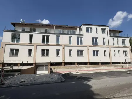 eladó új építésű téglalakás, Kiskunlacháza