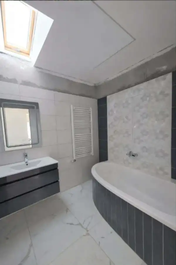 Eladó új építésű téglalakás, Nyergesújfalu 3 szoba 80 m² 82 M Ft
