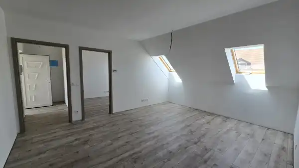 Eladó új építésű téglalakás, Paks 3 szoba 61 m² 63 M Ft