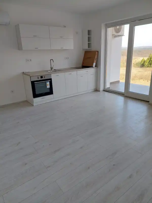 Eladó új építésű téglalakás, Vác 1+1 szoba 42 m² 48.5 M Ft
