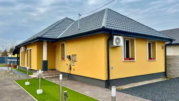 Eladó újszerű családi ház, Dabas 4 szoba 122 m² 84.99 M Ft