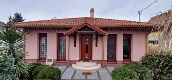 Eladó újszerű családi ház, Dunaharaszti 3 szoba 164 m² 119.9 M Ft
