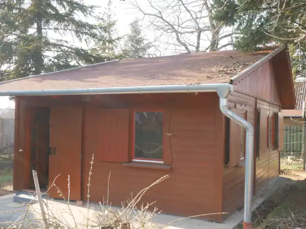 Eladó újszerű családi ház, Monorierdő 1 szoba 30 m² 21 M Ft
