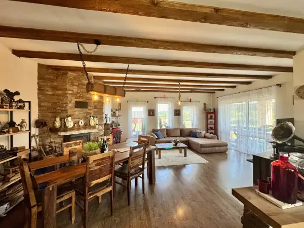 Eladó újszerű családi ház, Nézsa 4 szoba 94 m² 99 M Ft