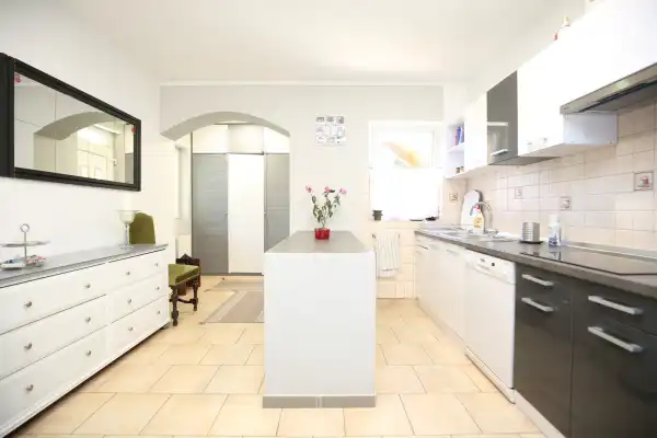 Eladó újszerű családi ház, Verőce 4 szoba 136 m² 100 M Ft