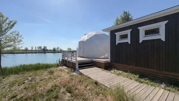 Eladó újszerű nyaraló, nincs megadva 3 szoba 76 m² 59 M Ft