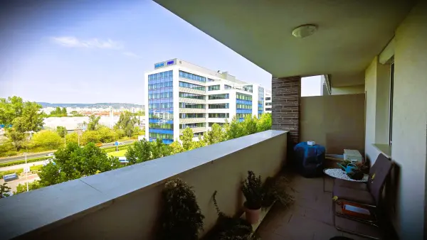 Eladó újszerű téglalakás, Budapest, XI. kerület 3 szoba 62 m² 127.9 M Ft