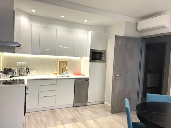 Eladó újszerű téglalakás, Budapest, XIII. kerület 3 szoba 66 m² 155 M Ft