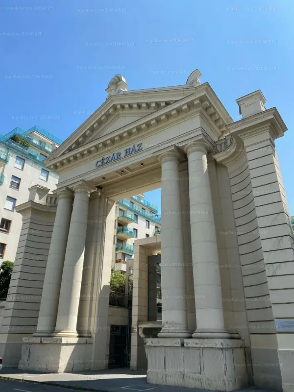 Eladó újszerű téglalakás, Budapest, XIII. kerület 2 szoba 62 m² 111.9 M Ft