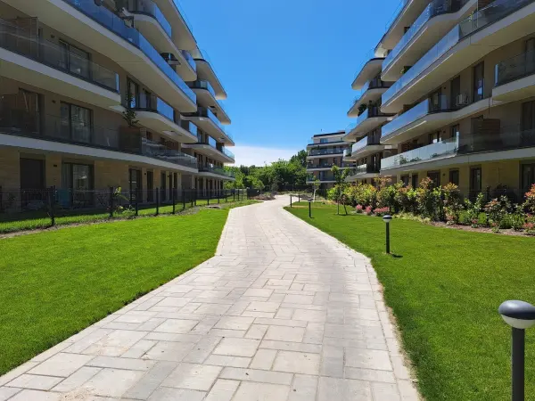 Eladó újszerű téglalakás, Budapest, XIV. kerület 2 szoba 52 m² 114.48 M Ft