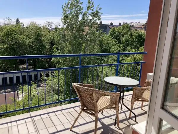 Eladó újszerű téglalakás, Budapest, XIV. kerület 2 szoba 57 m² 89.99 M Ft