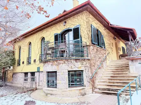 eladó villa, Budapest, II. kerület