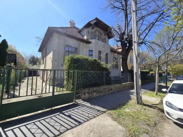 Eladó villa, Budapest, XIV. kerület 12 szoba 299 M Ft